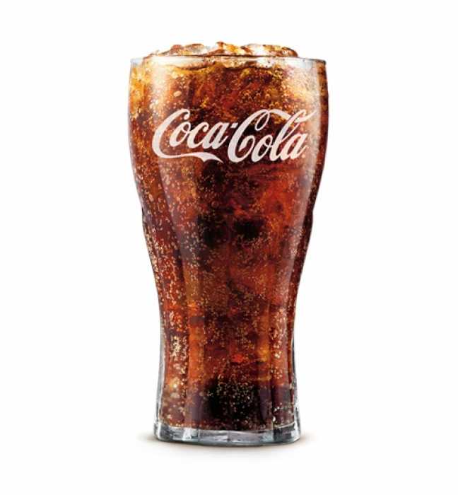 Free Premium PNG Glass filled with coca cola and ice