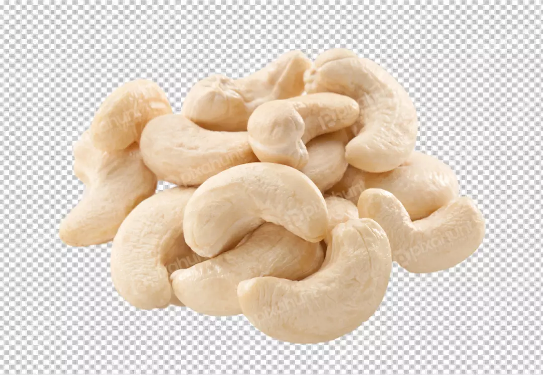 Free Premium PNG Roasted cashew nuts in wood bowl isolated on alpha layer