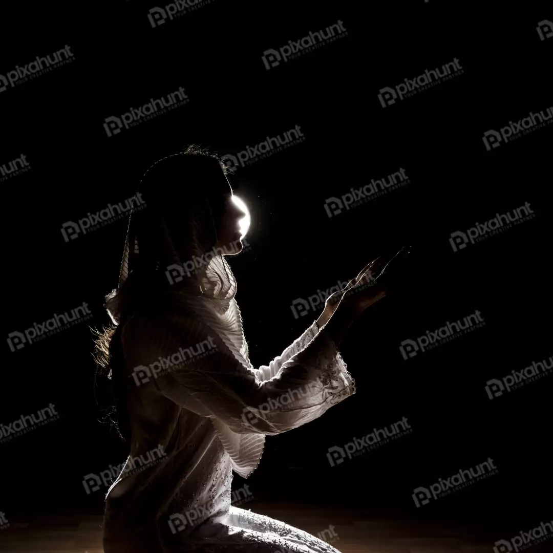 Free Premium Stock Photos Silhouette of muslim woman praying