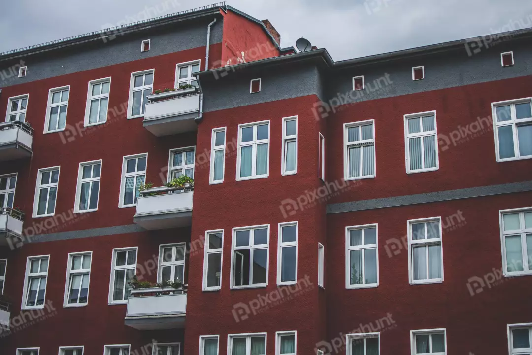 Free Premium Stock Photos A high-quality photo of a residential building